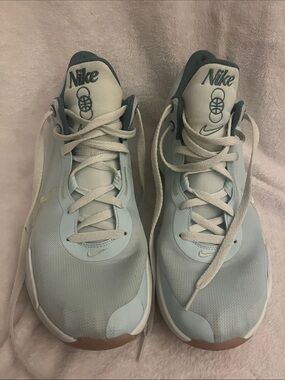 Nike Renew Elevate 3 basketball shoes in the "Barely Green" Men’s Size 10.5